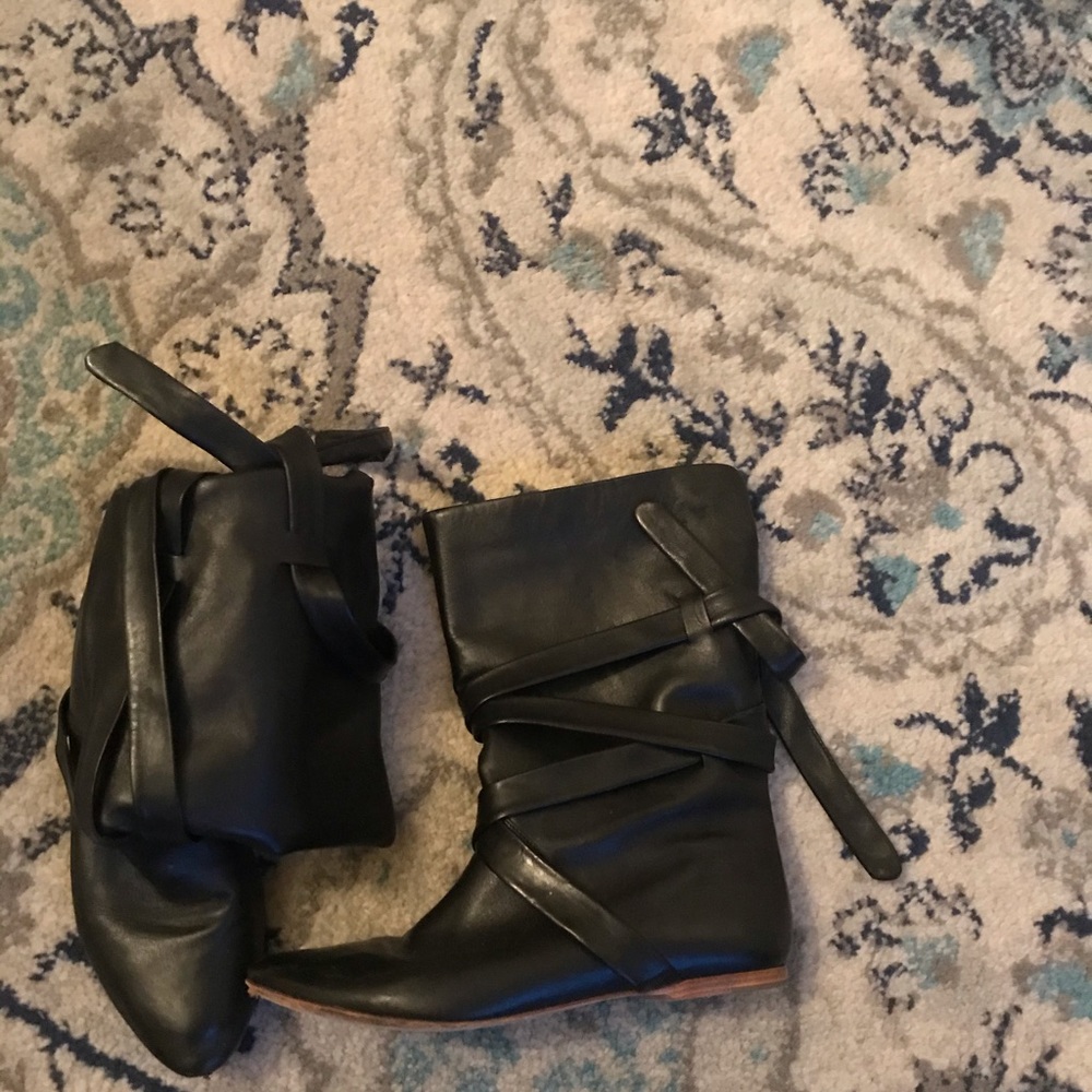 Belle by Sigerson Morrison Mid Calf Black Boots